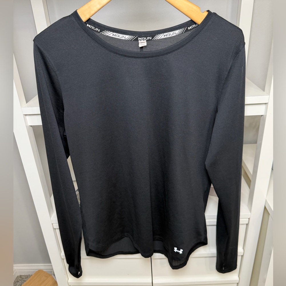 Under Armour Women’s Black Shirt